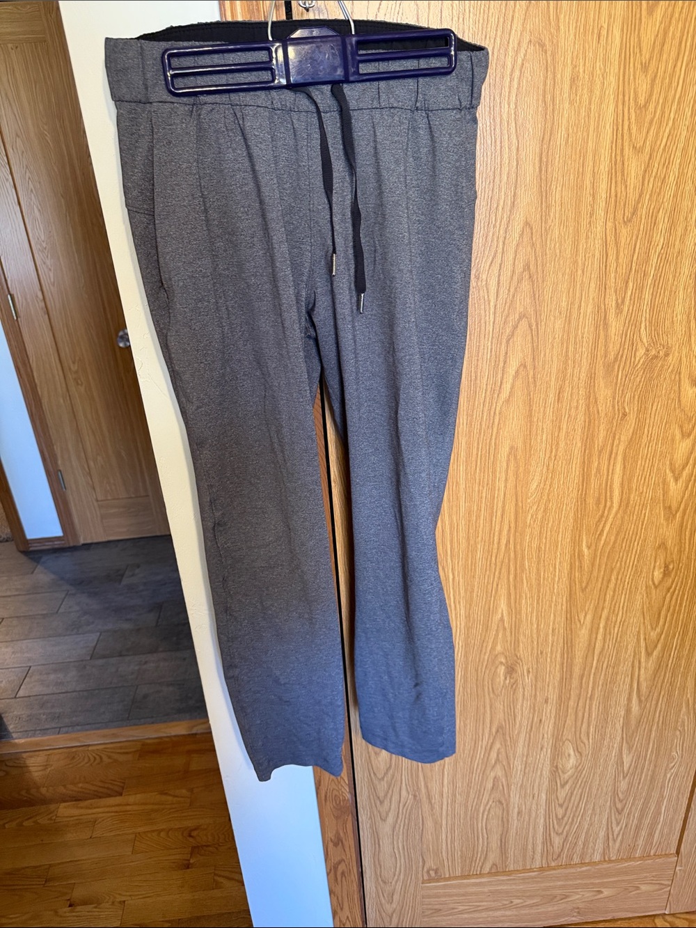 Lululemon Heather Grey Ankle Jogger